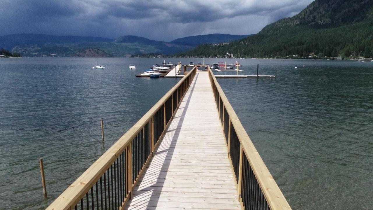 Blind Bay Resort Bagian luar foto